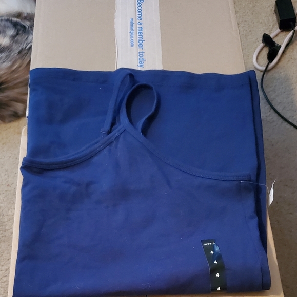 Tank - Picture 2 of 3